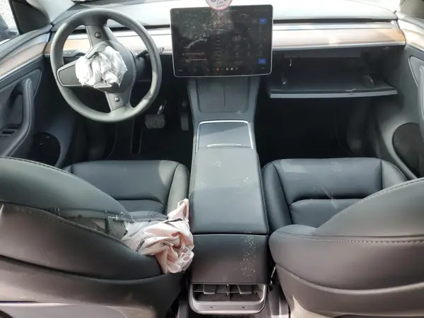 7SAYGDEE8RF201768 2024 TESLA MODEL Y - Image 8