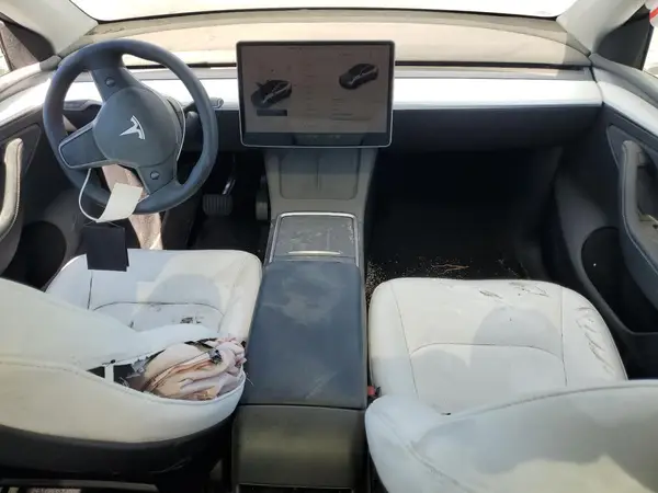 7SAYGDEE8RF206968 2024 TESLA MODEL Y - Image 8