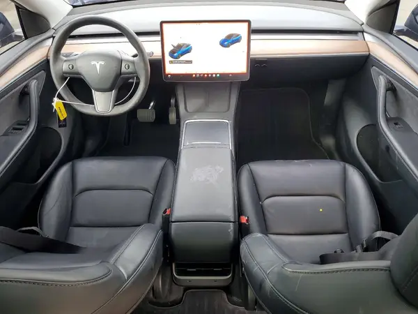 7SAYGDEE8RF985661 2024 TESLA MODEL Y - Image 8