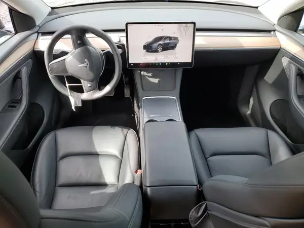 7SAYGDEE8RF986258 2024 TESLA MODEL Y - Image 8