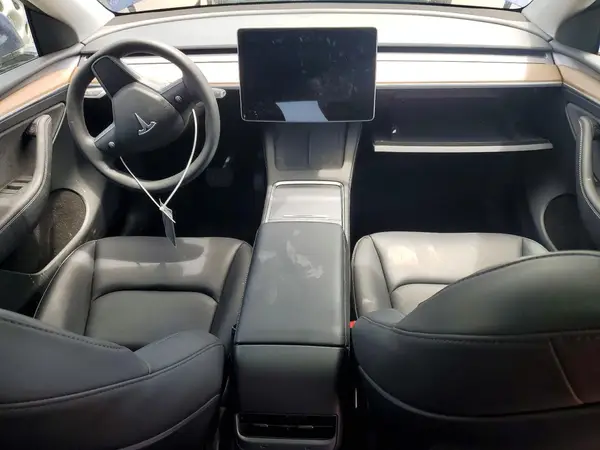 7SAYGDEE8RF995803 2024 TESLA MODEL Y - Image 8