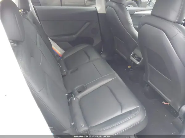 7SAYGDEE8SA351849 2025 TESLA MODEL Y - Image 8