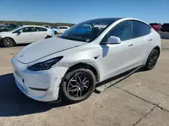 7SAYGDEE8SA366657 2025 TESLA MODEL Y
