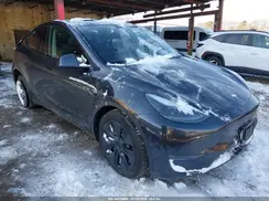 7SAYGDEE8SA367257 2025 TESLA MODEL Y