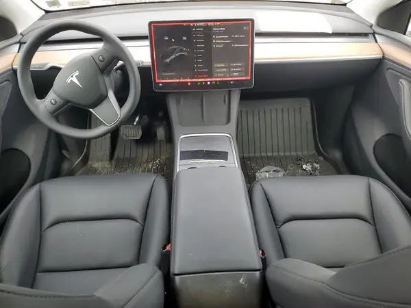 7SAYGDEE8SA367632 2025 TESLA MODEL Y - Image 8
