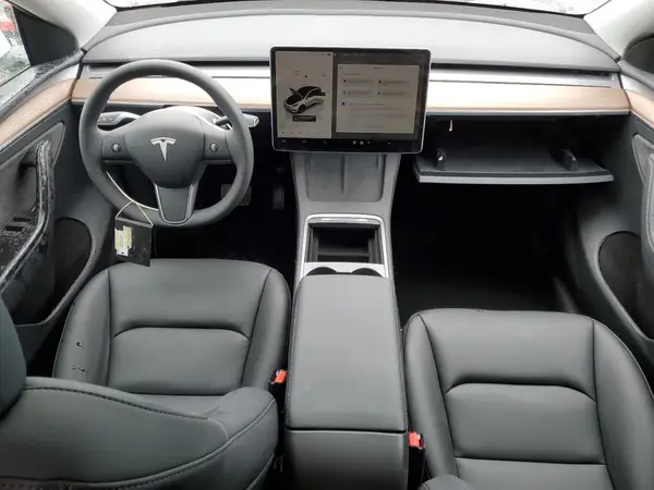 7SAYGDEE8SF219452 2025 TESLA MODEL Y - Image 8
