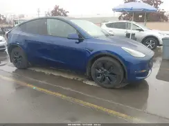 7SAYGDEE8SF238602 2025 TESLA MODEL Y