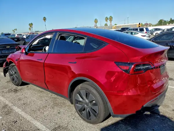 7SAYGDEE8SF290635 2025 TESLA MODEL Y - Image 2