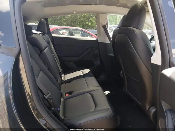 7SAYGDEE8SF304968 2025 TESLA MODEL Y - Image 8