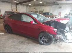 7SAYGDEE8SF308017 2025 TESLA MODEL Y