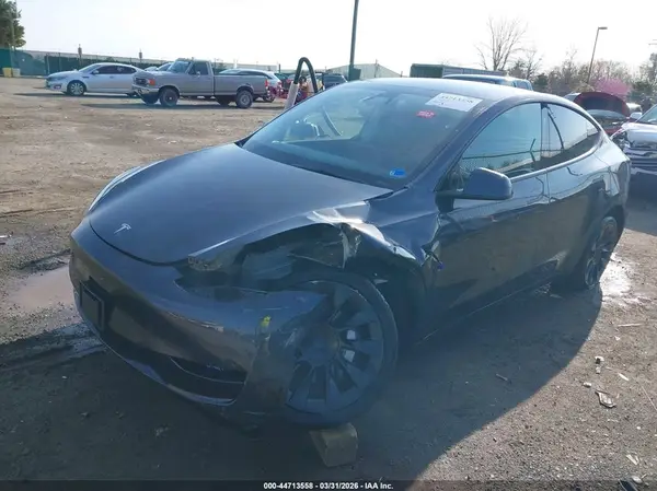 7SAYGDEE8SF308714 2025 TESLA MODEL Y - Image 2