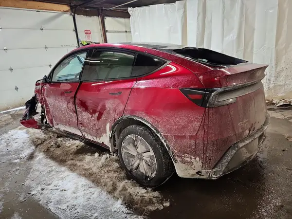 7SAYGDEE8TA382908 2026 TESLA MODEL Y - Image 2