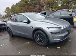 7SAYGDEE8TA387199 2026 TESLA MODEL Y
