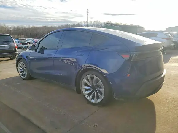 7SAYGDEE8TA390068 2026 TESLA MODEL Y - Image 2