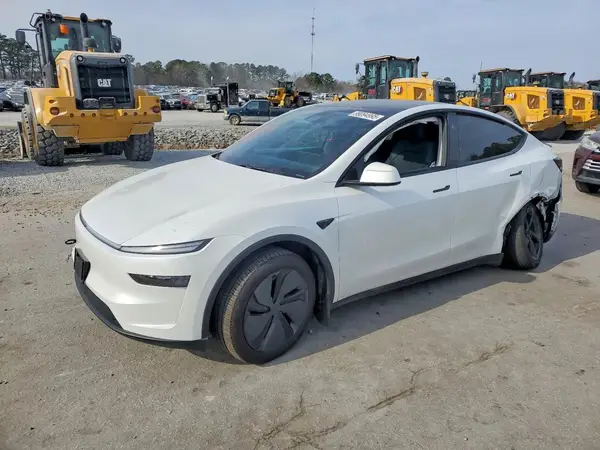 7SAYGDEE8TA390345 2026 TESLA MODEL Y - Image 1