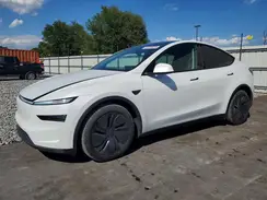 7SAYGDEE8TA409895 2026 TESLA MODEL Y