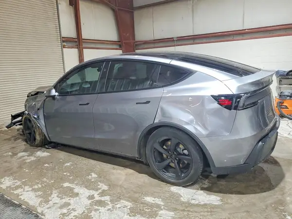 7SAYGDEE8TA414384 2026 TESLA MODEL Y - Image 2
