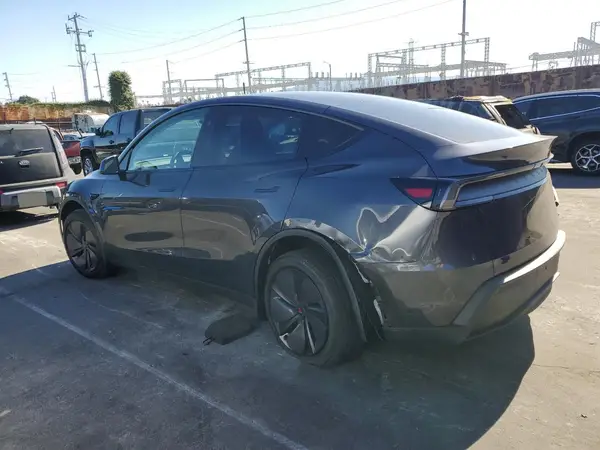 7SAYGDEE8TA430326 2026 TESLA MODEL Y - Image 2