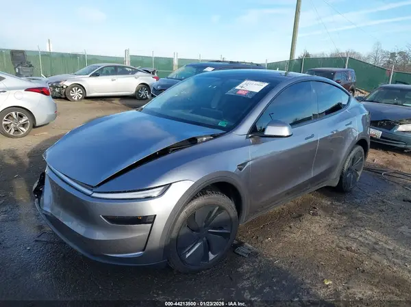 7SAYGDEE8TA451449 2026 TESLA MODEL Y - Image 2