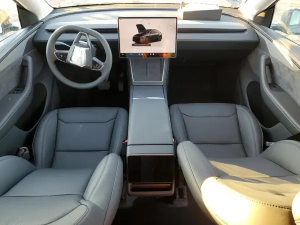7SAYGDEE8TA584454 2026 TESLA MODEL Y - Image 8