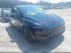 7SAYGDEE8TA596054 2026 TESLA MODEL Y