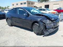 7SAYGDEE8TA649481 2026 TESLA MODEL Y