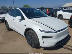 7SAYGDEE8TF356313 2026 TESLA MODEL Y