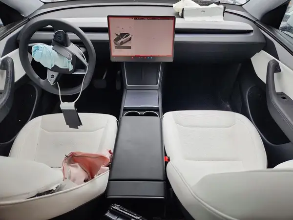 7SAYGDEE8TF365626 2026 TESLA MODEL Y - Image 8