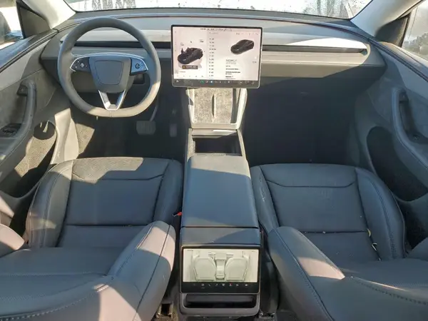 7SAYGDEE8TF392602 2026 TESLA MODEL Y - Image 8