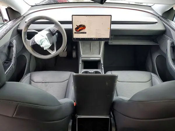 7SAYGDEE8TF426702 2026 TESLA MODEL Y - Image 8