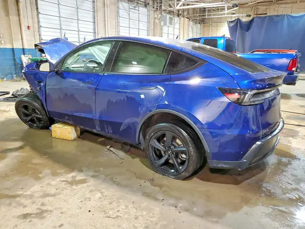 7SAYGDEE8TF439966 2026 TESLA MODEL Y - Image 2