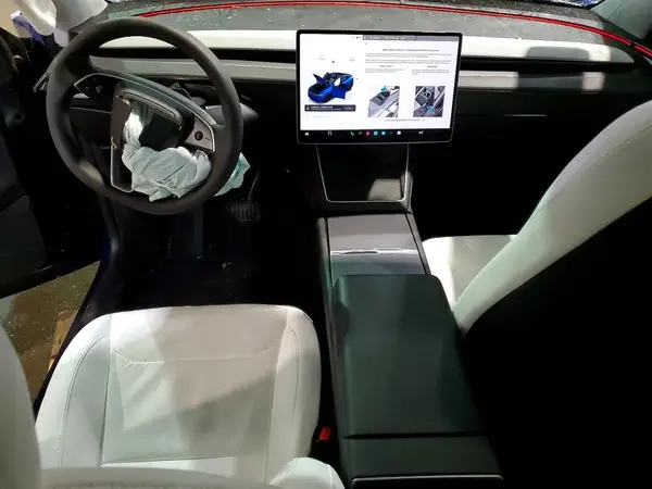 7SAYGDEE8TF439966 2026 TESLA MODEL Y - Image 8