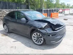 7SAYGDEE8TF446612 2026 TESLA MODEL Y