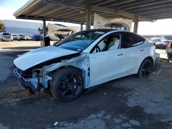 7SAYGDEE8TF454094 2026 TESLA MODEL Y - Image 1