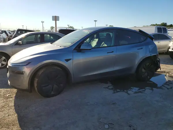 7SAYGDEE8TF569617 2026 TESLA MODEL Y - Image 1