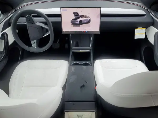 7SAYGDEE8TF576776 2026 TESLA MODEL Y - Image 8