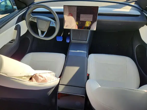 7SAYGDEE8TF612417 2026 TESLA MODEL Y - Image 8