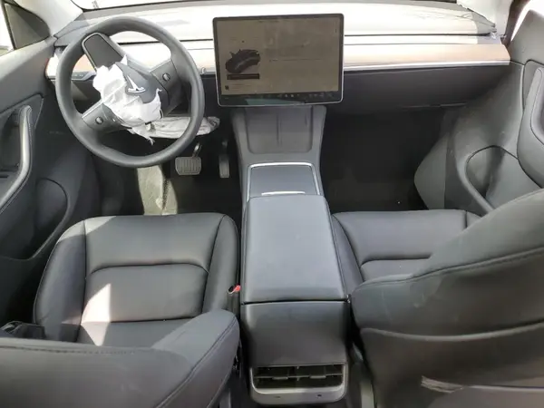 7SAYGDEE9NA004115 2022 TESLA MODEL Y - Image 8
