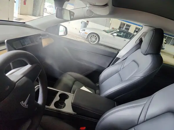 7SAYGDEE9NA005510 2022 TESLA MODEL Y - Image 8