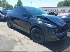 7SAYGDEE9NA005930 2022 TESLA MODEL Y