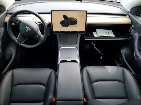 7SAYGDEE9NA006303 2022 TESLA MODEL Y - Image 8