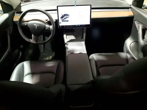 7SAYGDEE9NA010335 2022 TESLA MODEL Y - Image 8