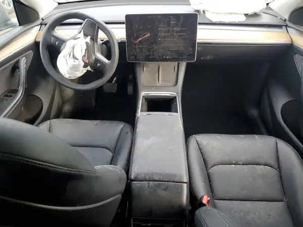 7SAYGDEE9NA014711 2022 TESLA MODEL Y - Image 8
