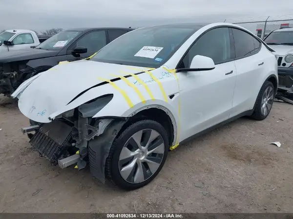 7SAYGDEE9NF314297 2022 TESLA MODEL Y - Image 2