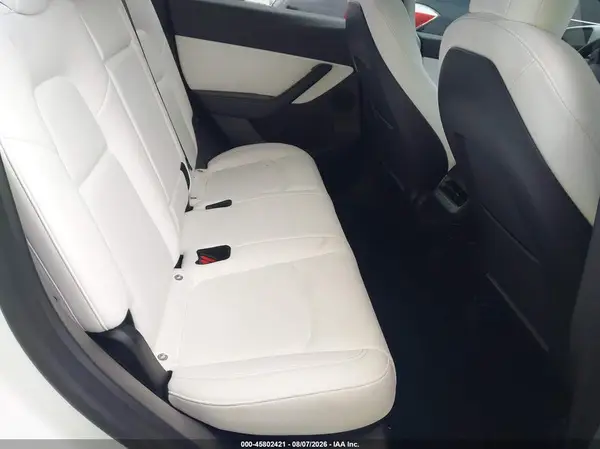 7SAYGDEE9NF315210 2022 TESLA MODEL Y - Image 8