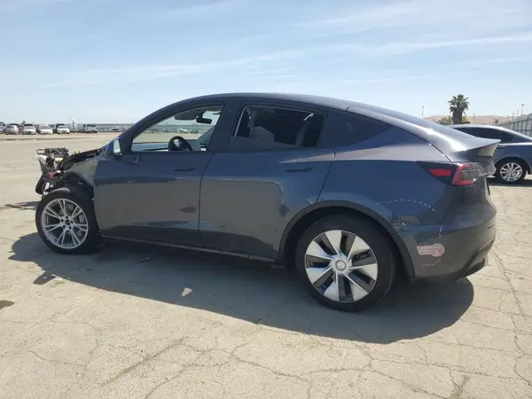 7SAYGDEE9NF317460 2022 TESLA MODEL Y - Image 2