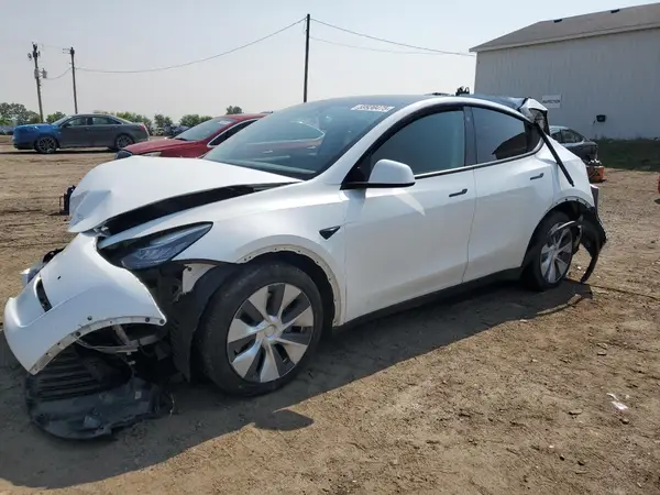 7SAYGDEE9NF331973 2022 TESLA MODEL Y - Image 1