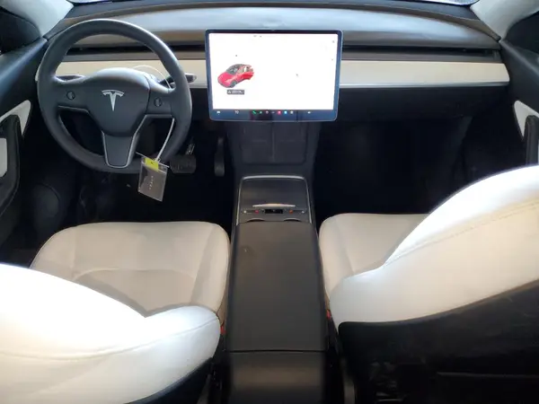 7SAYGDEE9NF346571 2022 TESLA MODEL Y - Image 8