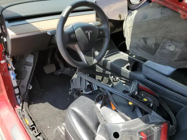 7SAYGDEE9NF347199 2022 TESLA MODEL Y - Image 8