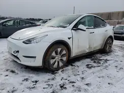 7SAYGDEE9NF353469 2022 TESLA MODEL Y